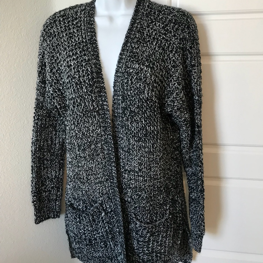 Gently Worn Abercrombie Sweeter Kids Size Large